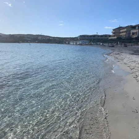 Lilla Golfo Aranci